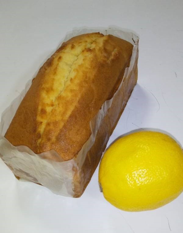 お知らせ：パウンドケーキ「レモン味」がおいしくなります！